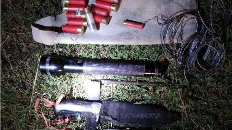 Secuestran escopetas, cartuchos y armas blancas en La Paz