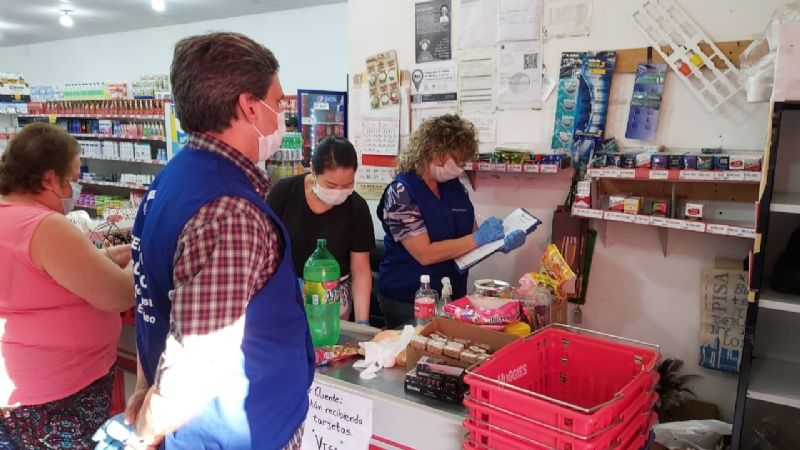 Continúan controlando que se cumplan los precios máximos en comercios