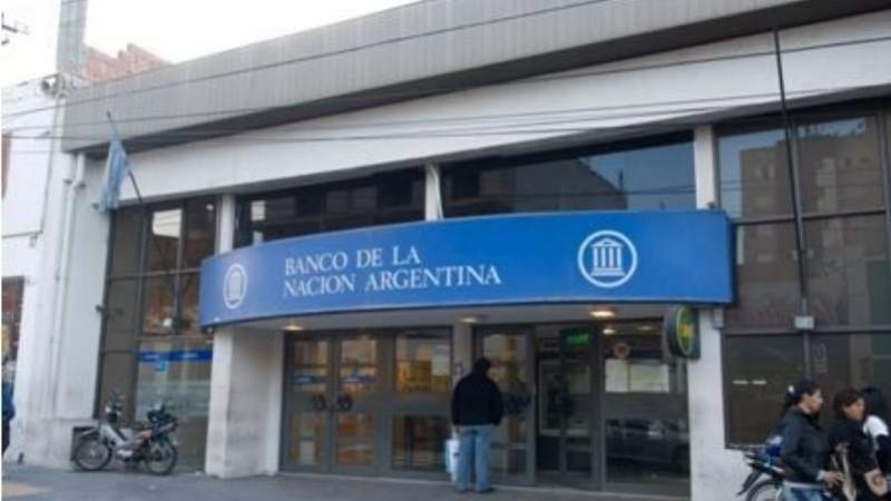 Atención exclusiva en bancos para jubilados y beneficiarios de la AUH