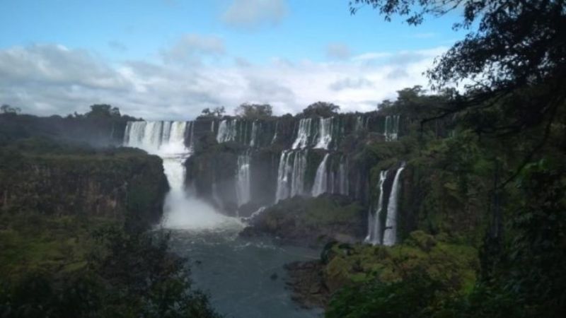 Las Cataratas del Iguazú casi no tiene agua