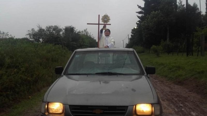 El Alto: compartir la fe en los hogares por la pandemia