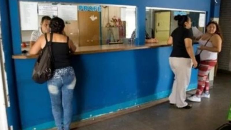 Tiene cáncer y por la parálisis en la administración pública corre riesgo su salud