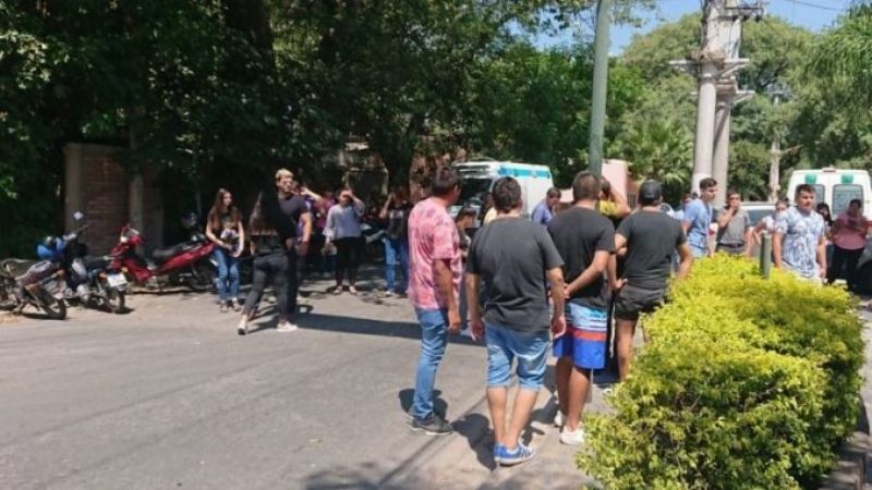 Muestras de dolor en el último adiós a Micaela Gordillo