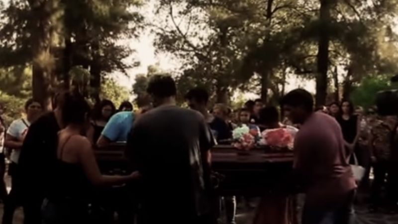 Muestras de dolor en el último adiós a Micaela Gordillo