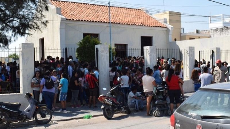 Comenzó la entrega de Tarjetas Alimentar en Recreo