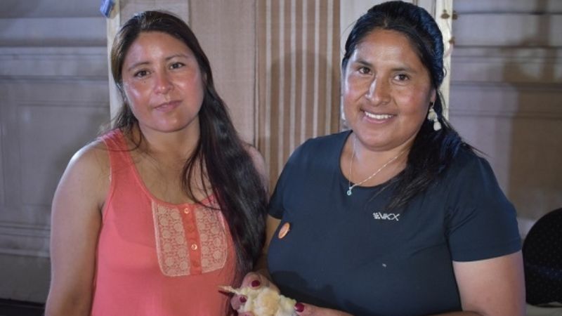 Artesanas catamarqueñas exponen en el CCK