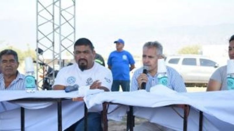 Intendentes no podrán otorgar el aumento que pide la intersindical