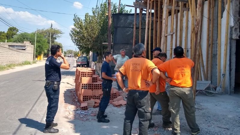 Construcción de edificio de alto riesgo eléctrico en Pozo El Mistol