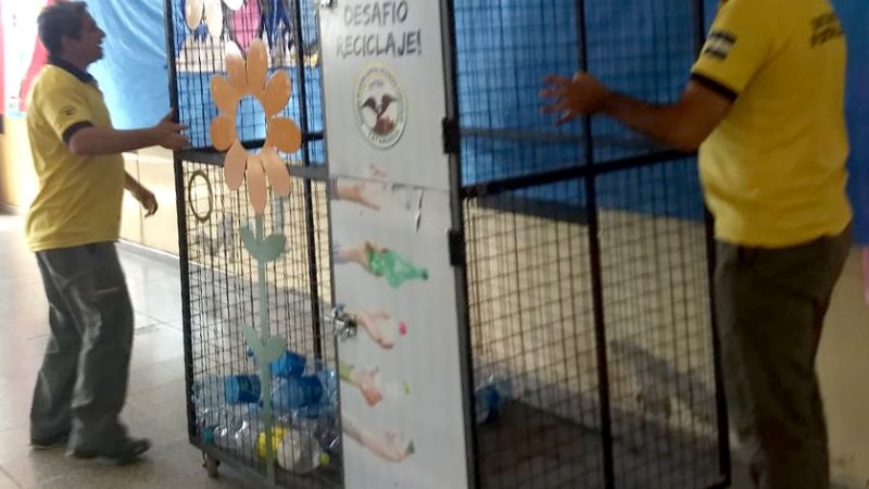 Continúan con la campaña de reciclado en las escuelas