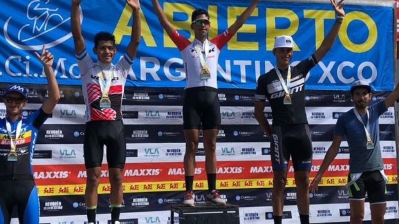El “Cóndor” Macías ganó la 1ra. del Abierto Argentino XCO