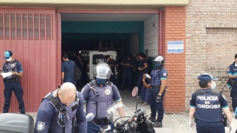 Clausuraron una textil cordobesa que fabricaba jeans