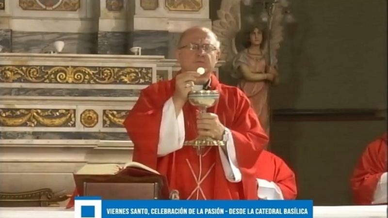 “Pongamos nuestra mirada  en el Traspasado por la lanza”