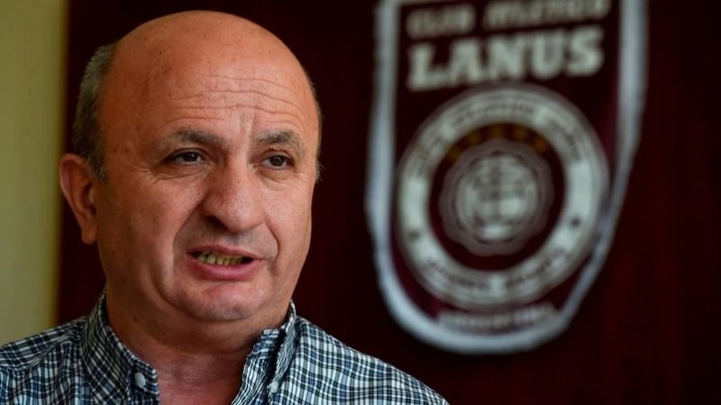 "Antes de agosto no volvería a jugarse al fútbol en la Argentina"