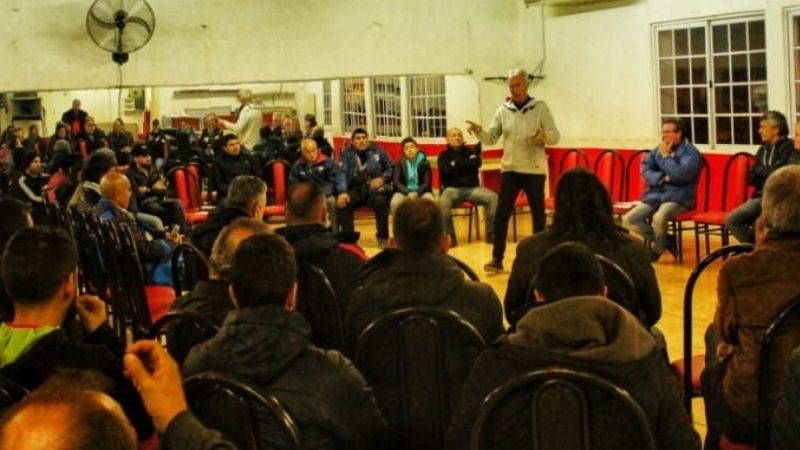 Ni Cocco, ni Carusso Lombardi, Pauletto va con los TUA