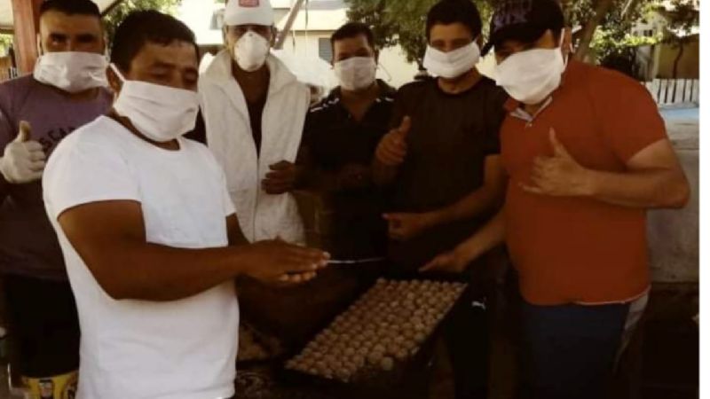 "Manos Solidarias" preparó 240 almuerzos