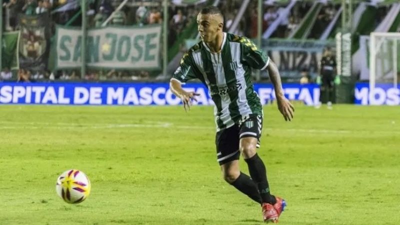 A Urzi de Banfield le gustaría jugar en River