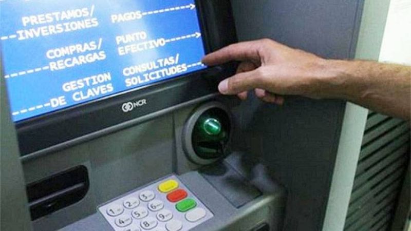 Buscan frenar los descuentos desmedidos en los haberes