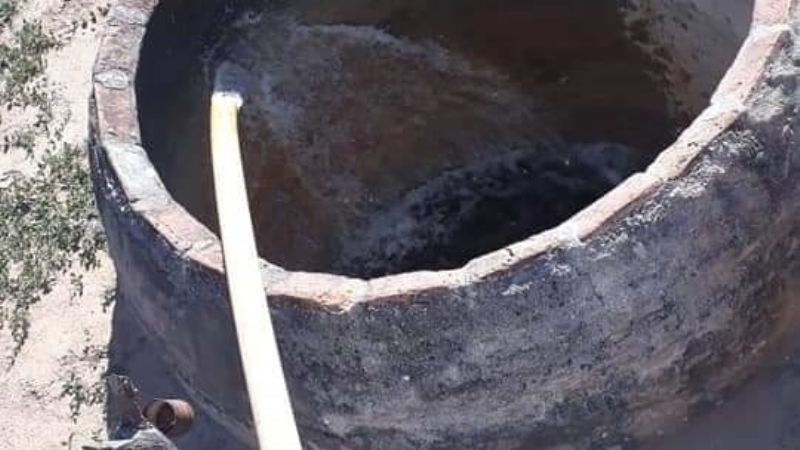 Agua para pobladores de parajes del interior de La Paz