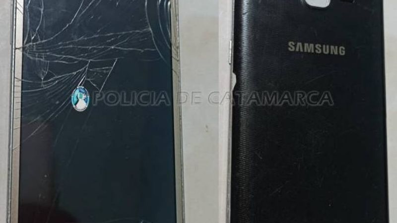 Entregó un celular robado a policías que hacían recorridos preventivos
