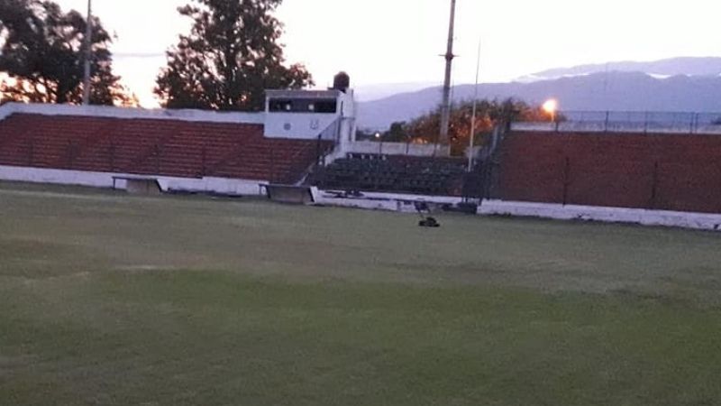 Cuidando la cancha de la Liga, en tiempos del coronavirus
