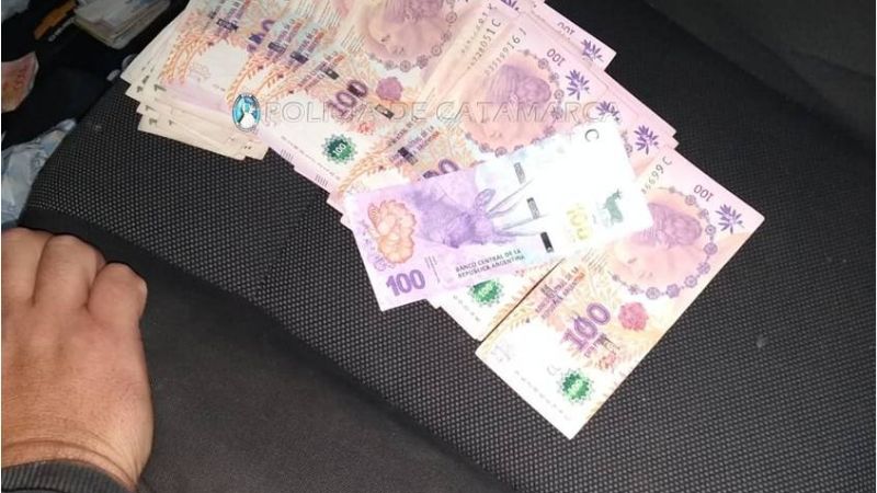 Incautan 39 gramos cogollos de marihuana y secuestran dinero en efectivo