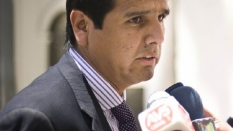 “La actividad económica tiene que empezar a funcionar”