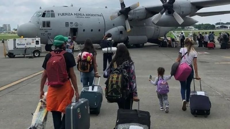 Más de 2.900 argentinos volverán en 17 vuelos especiales