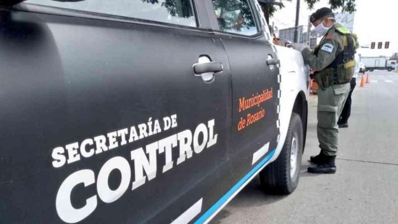 Dos detenidos por vender certificados de circulación truchos por Facebook