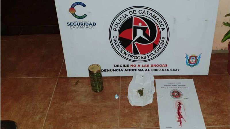 Policías persiguieron a un sospechoso y terminaron secuestrando droga