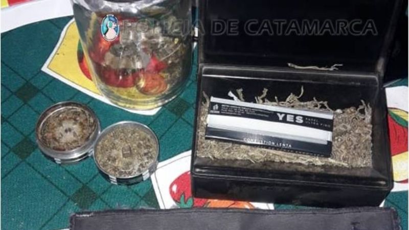 Policías persiguieron a un sospechoso y terminaron secuestrando droga