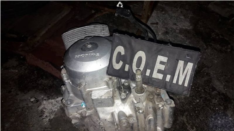 Policías persiguieron a un sospechoso y terminaron secuestrando droga