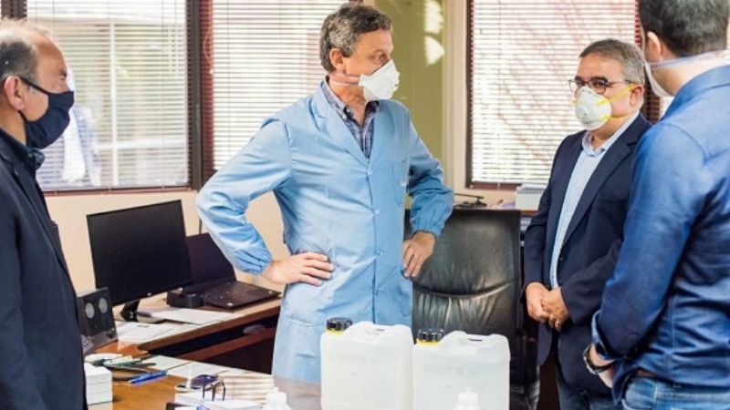 Gador donó alcohol en gel que fue entregado a los municipios