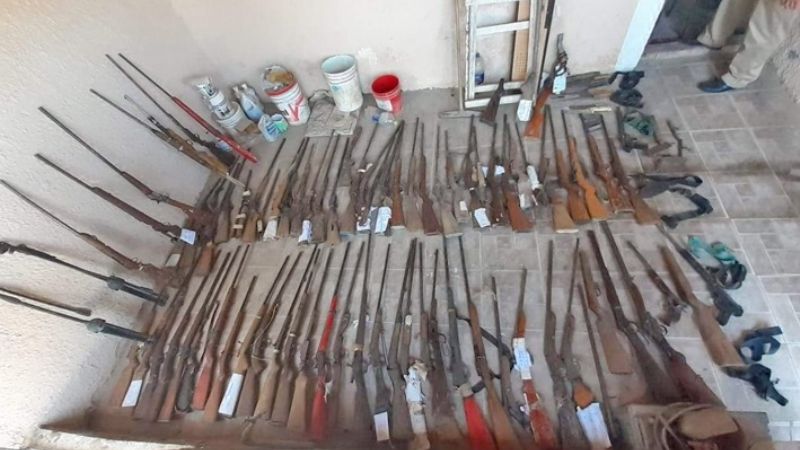 Empleados judiciales robaron 150 armas secuestradas