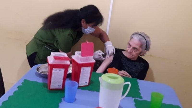 Geriátricos deben cumplir con el Protocolo para Cuidado de Adultos Mayores