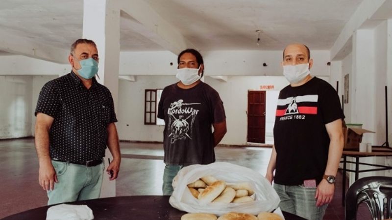 Estudiantes y un gran trabajo solidario por sus vecinos