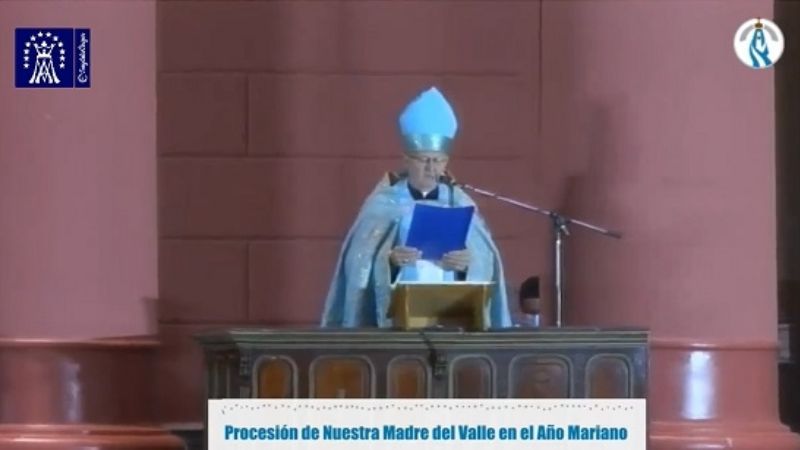 Se lleva a cabo la Procesión, sin participación de fieles