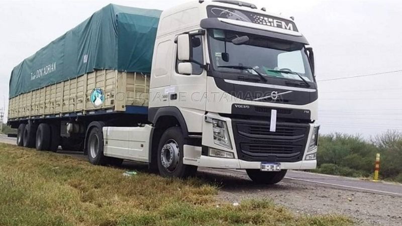 Camionero de Tucumán ocultó que viajaba con una mujer y un niño
