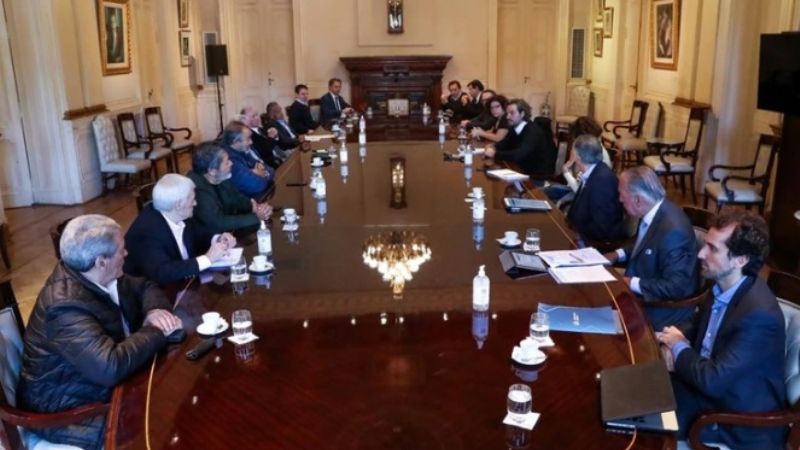 Suspensiones de trabajadores tendrán una rebaja salarial del 25%