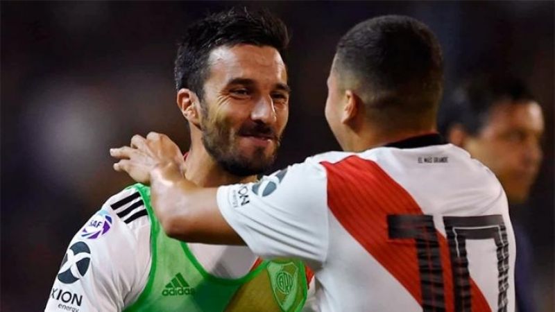 Para “Juanfer” Quintero, Scocco seguiría en River