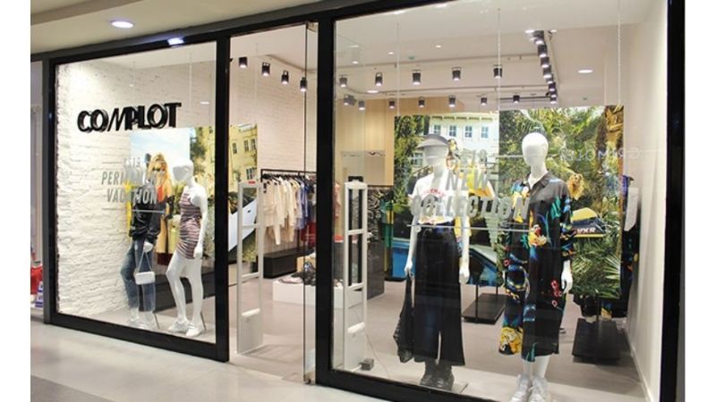 Se multiplican despidos, suspensiones y rebajas de sueldos