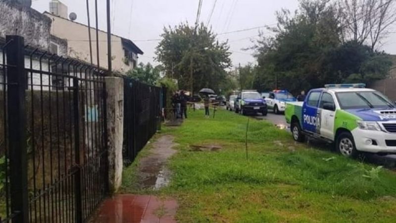 Femicidio: apuñaló a su ex e hirió a la hija
