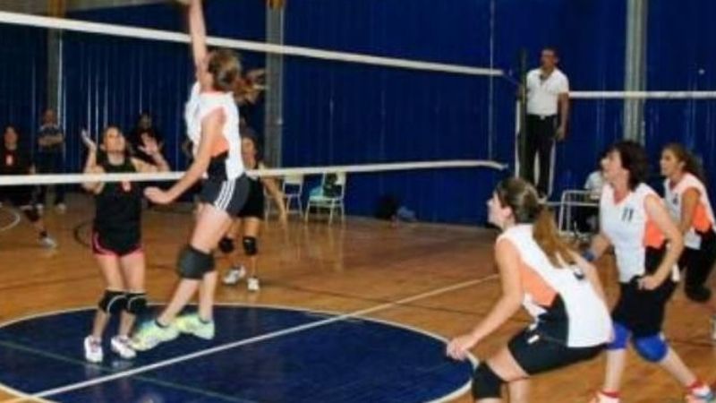 El vóley mantiene suspendidas sus actividades