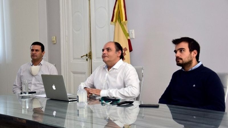 Intendentes realizaron una evaluación de la situación sanitaria y económica