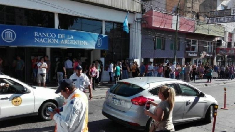 Bancarios piden claridad al informar fechas de pagos