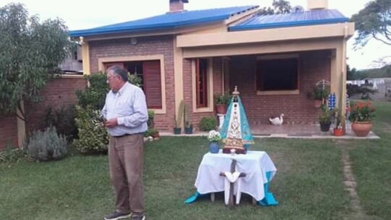 El Señor de la Salud recorrió comunidades de El Alto