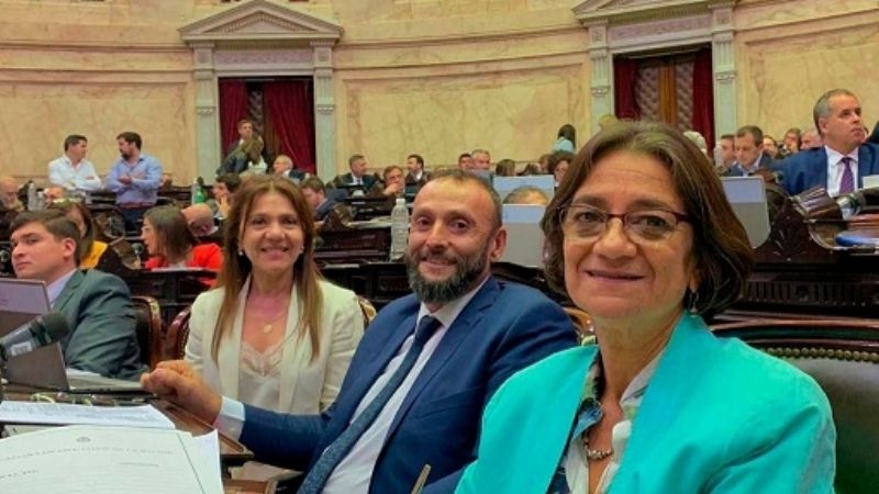 Diputados nacionales del PJ local gestionaron un subsidio de $300.000