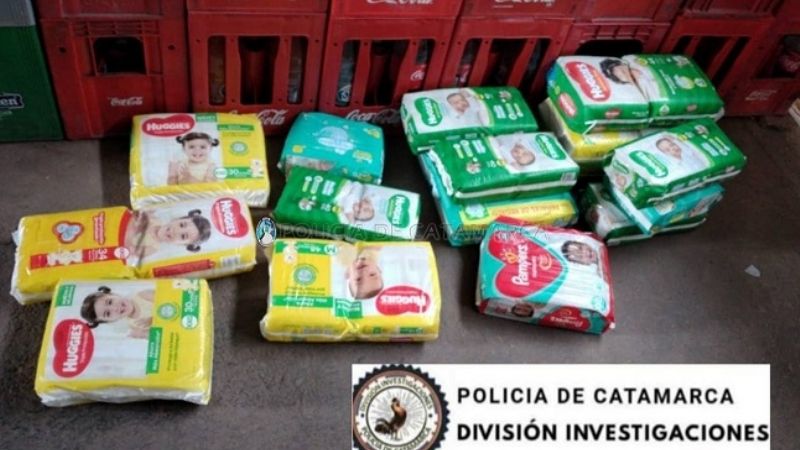 Secuestran paquetes de pañales sustraídos y aprehenden a un hombre