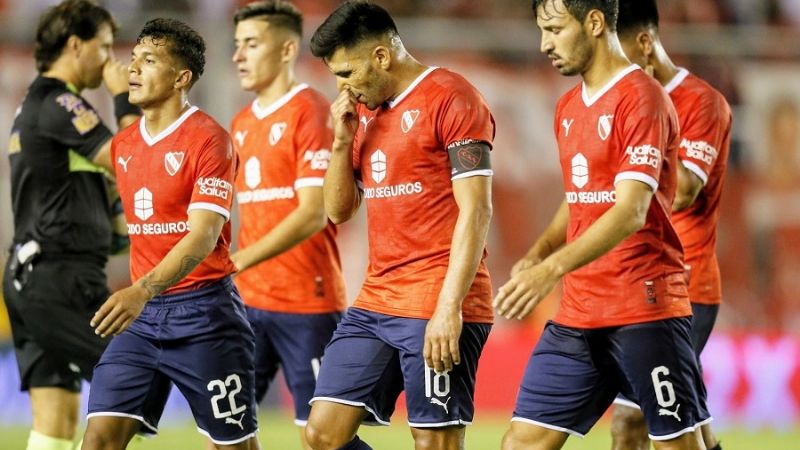 Jugadores del “Rojo” esperan hasta el lunes por los sueldos