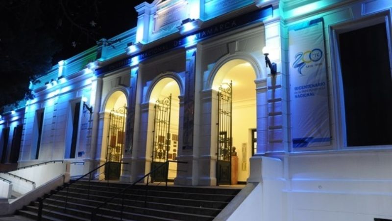 Se otorgarán 279 becas de ayuda económica a estudiantes de la UNCA