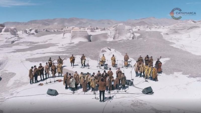 Orgullo catamarqueño: el presidente Fernández y nuestro Himno